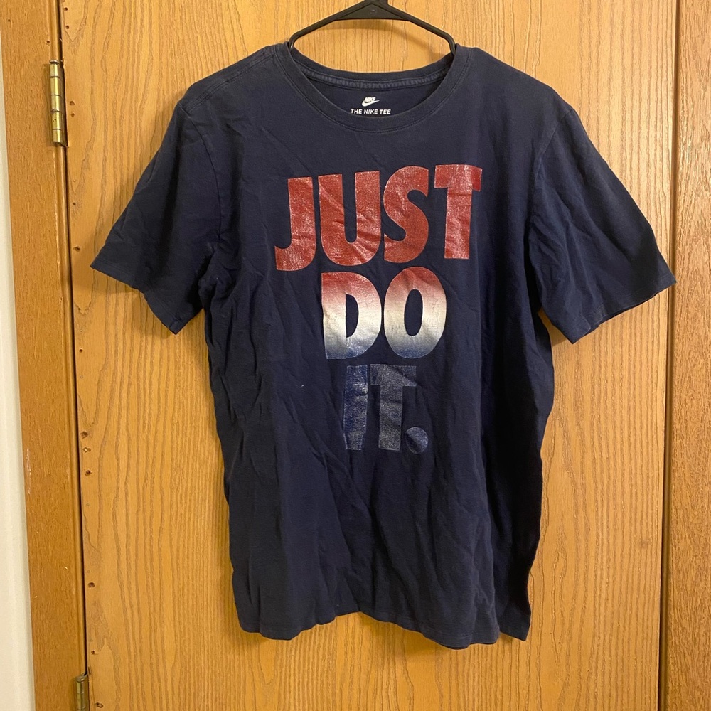 Nike Blue and Red Short Sleeve Tee Just Do It Size Large